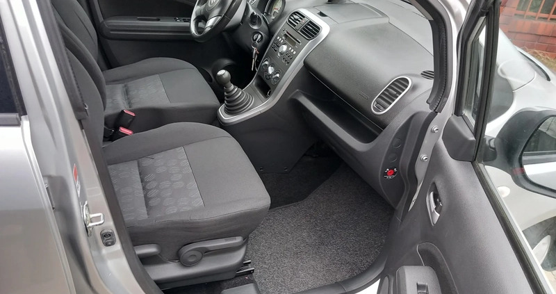 Suzuki Splash cena 12490 przebieg: 188550, rok produkcji 2009 z Kozienice małe 121
